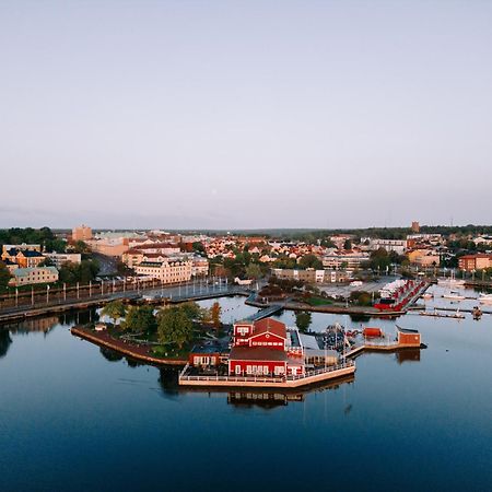 Badholmen Restaurang & Hotell Oskarshamn Εξωτερικό φωτογραφία